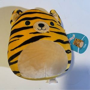 Squishmallows Tina Tiger 7” high NWT